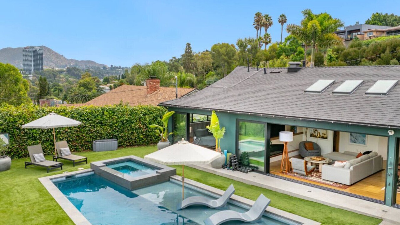 Photo of Outdoor in Studio City