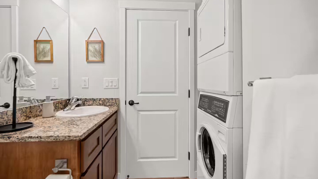 Photo of Bathroom in Central Point