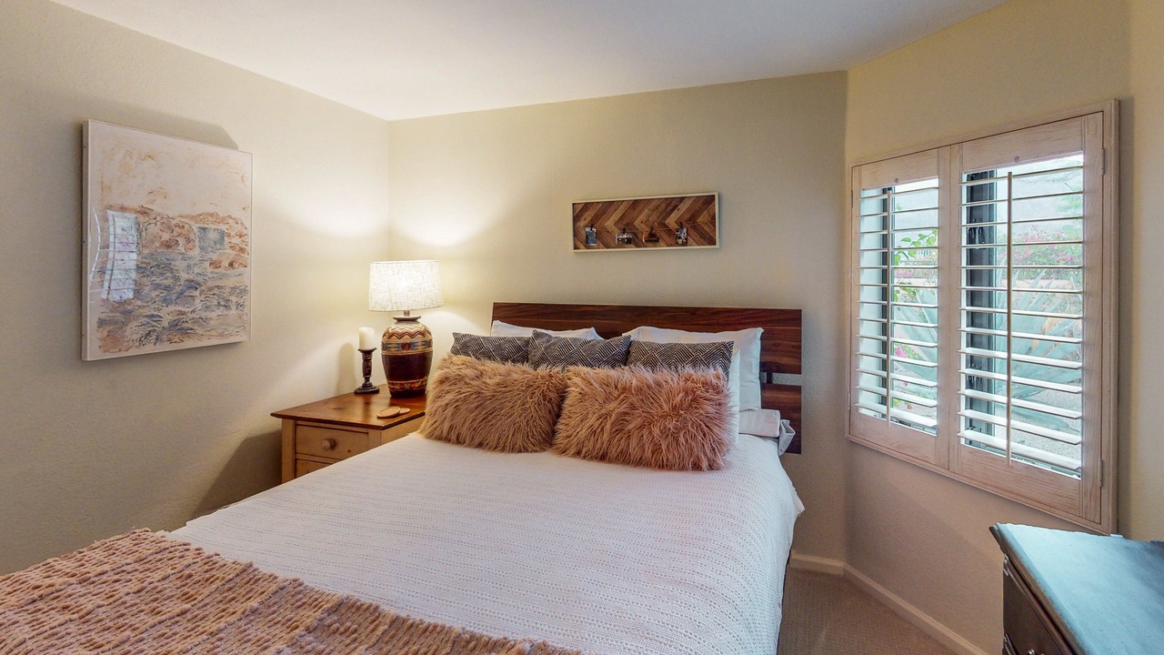 Photo of Bedroom in Araby Commons