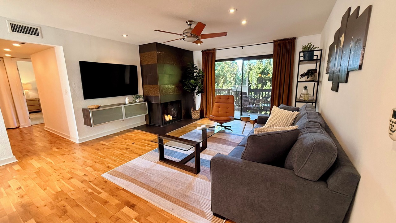 Photo of Livingroom in Hillcrest