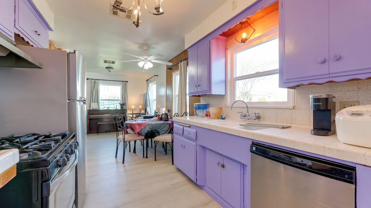 Photo of Kitchen in Bellflower