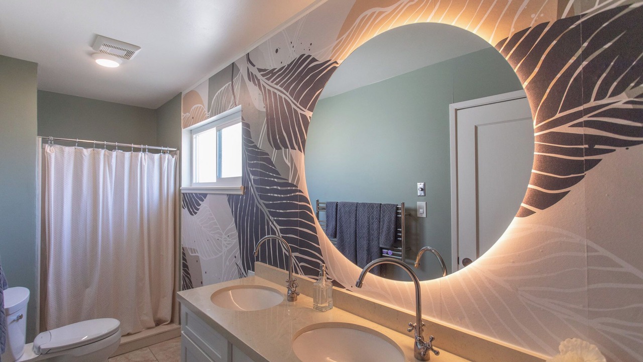 Photo of Bathroom in North and East