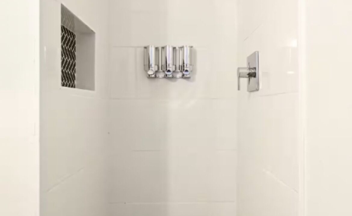 Photo of Bathroom in Paradise