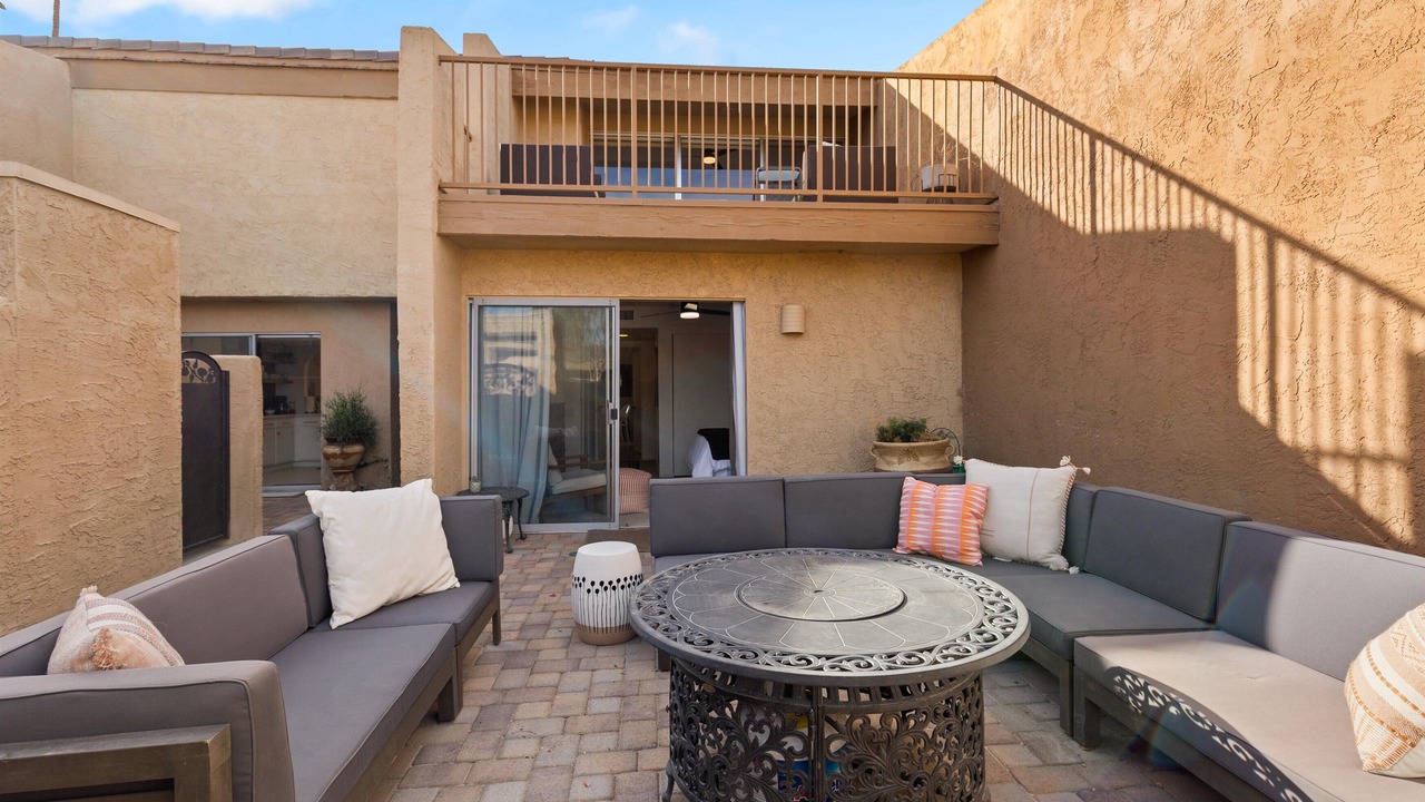 Photo of Patio Balcony in Palm Desert