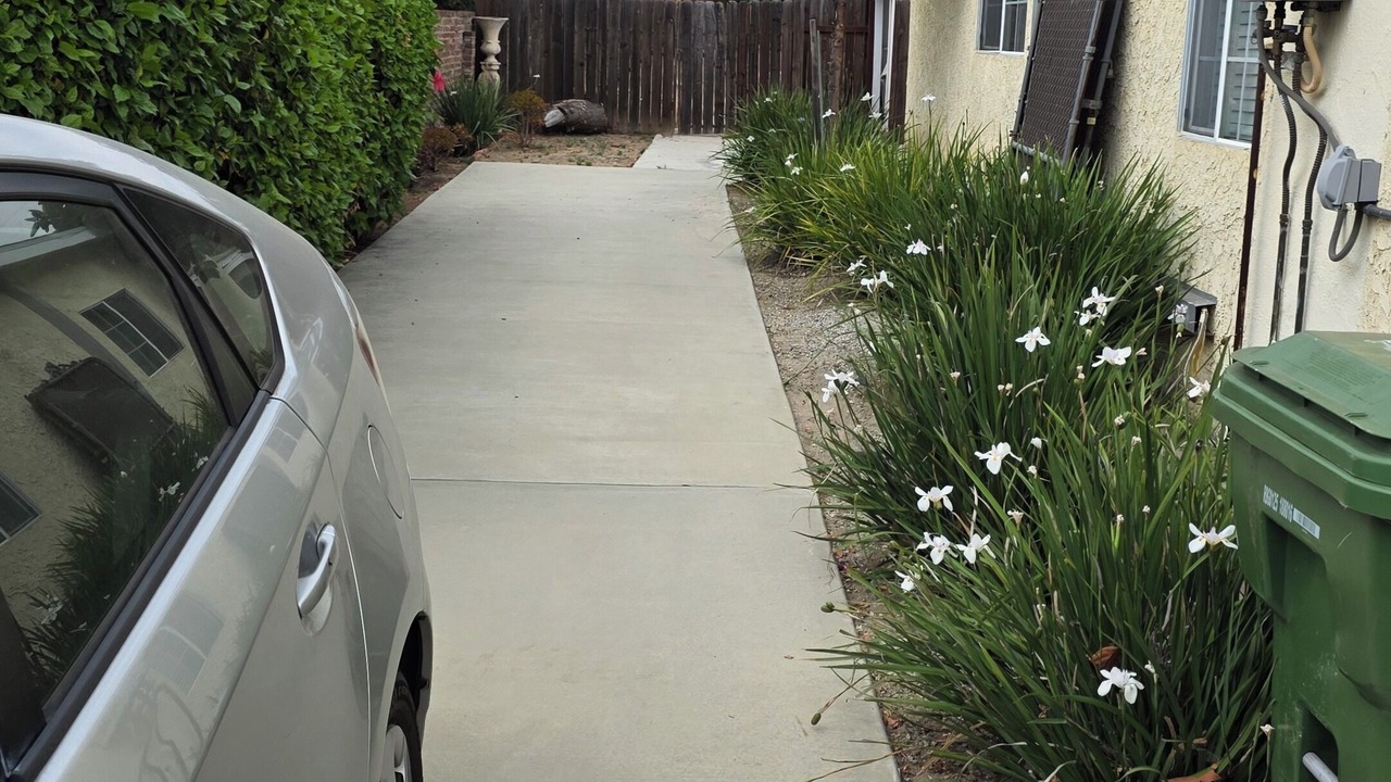 Photo of Outdoor in North Hollywood