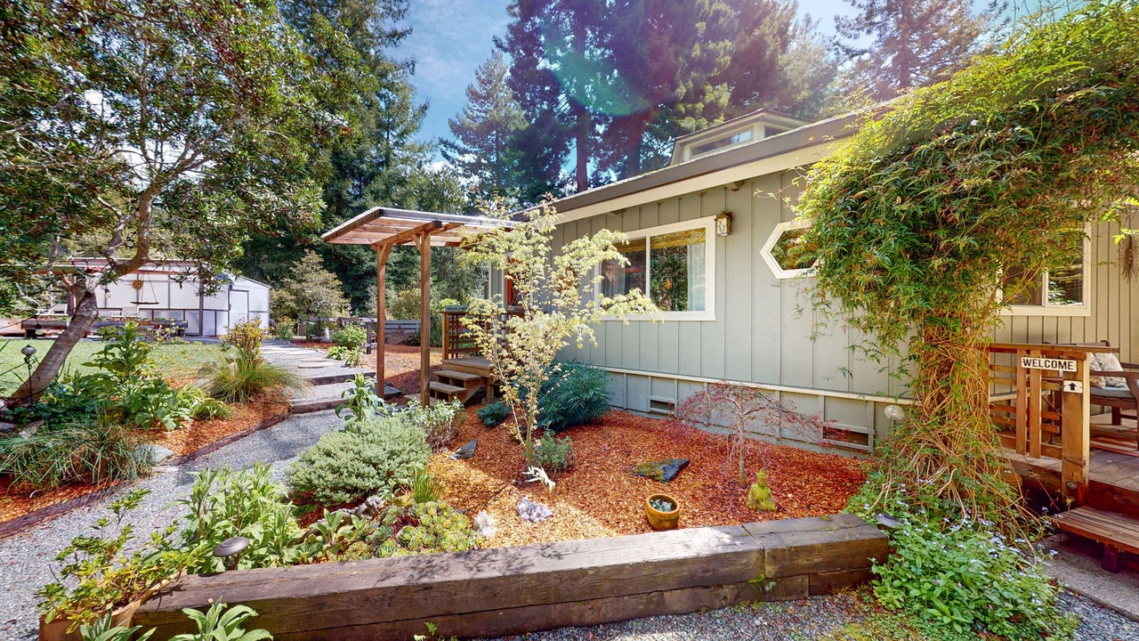 Photo of Patio Balcony in Mendocino