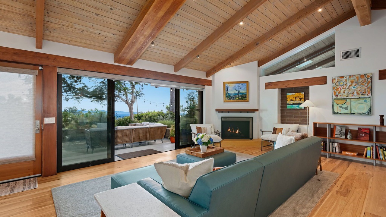 Photo of Livingroom in Campanil