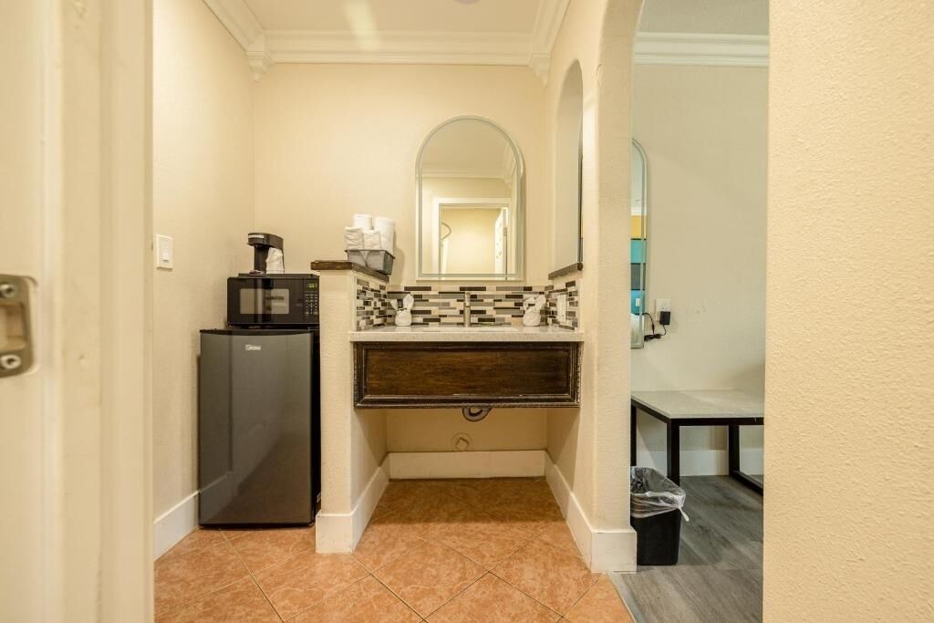 Photo of Bedroom in Victorville
