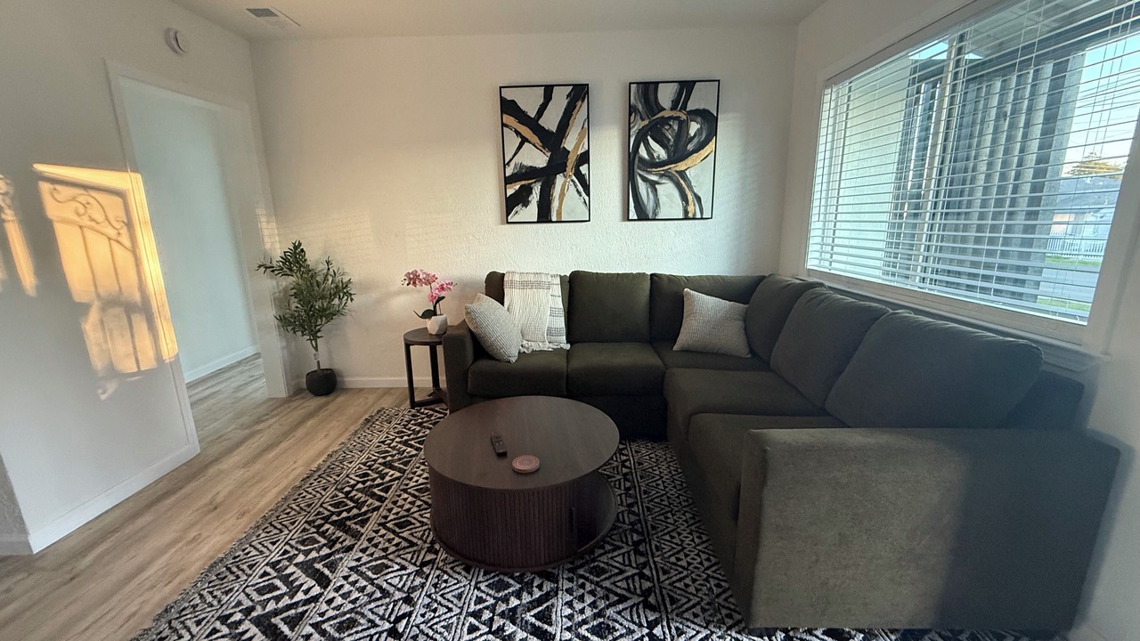 Photo of Livingroom in Southwest Annex