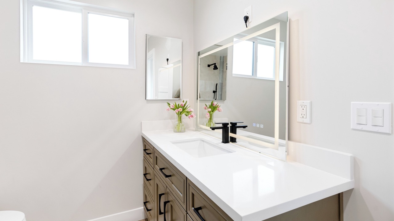 Photo of Bathroom in Seal Beach