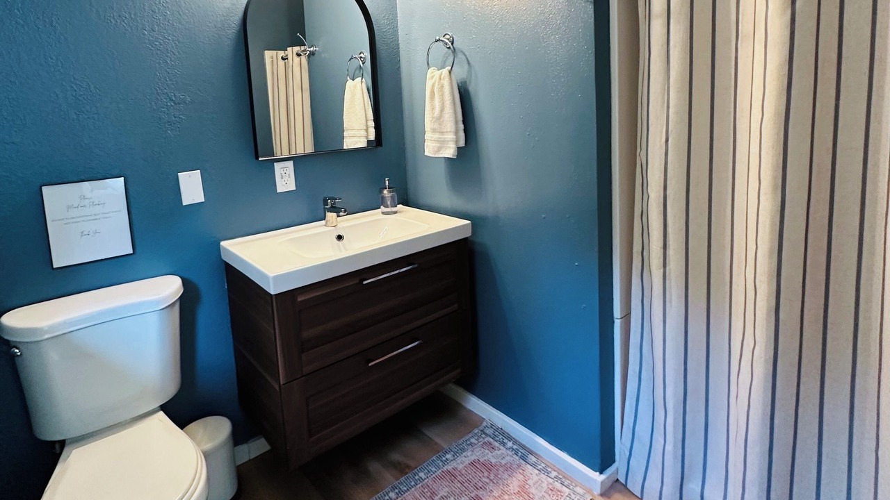 Photo of Bathroom in Mariposa