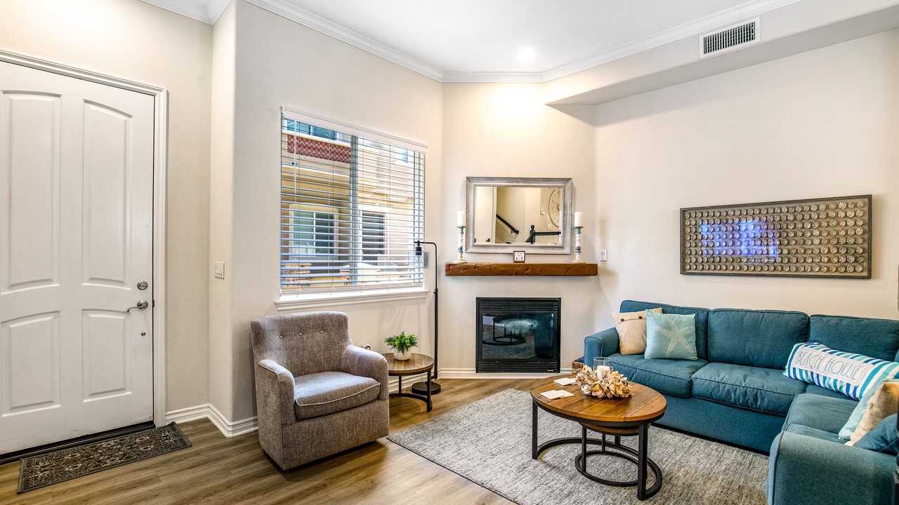 Photo of Livingroom in Carlsbad Village