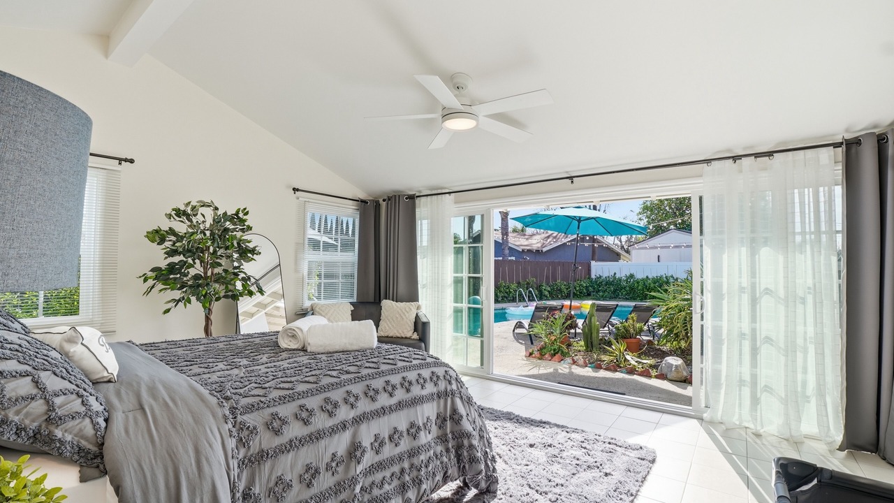 Photo of Bedroom in Granada Hills South