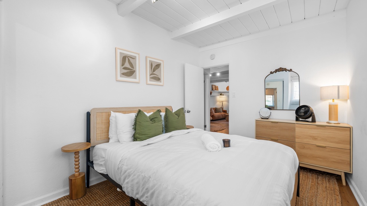 Photo of Bedroom in Logan Heights