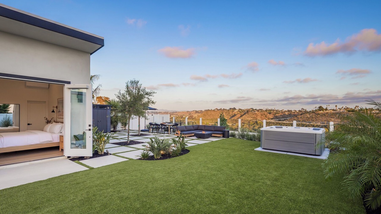 Photo of Patio Balcony in East Side Capistrano