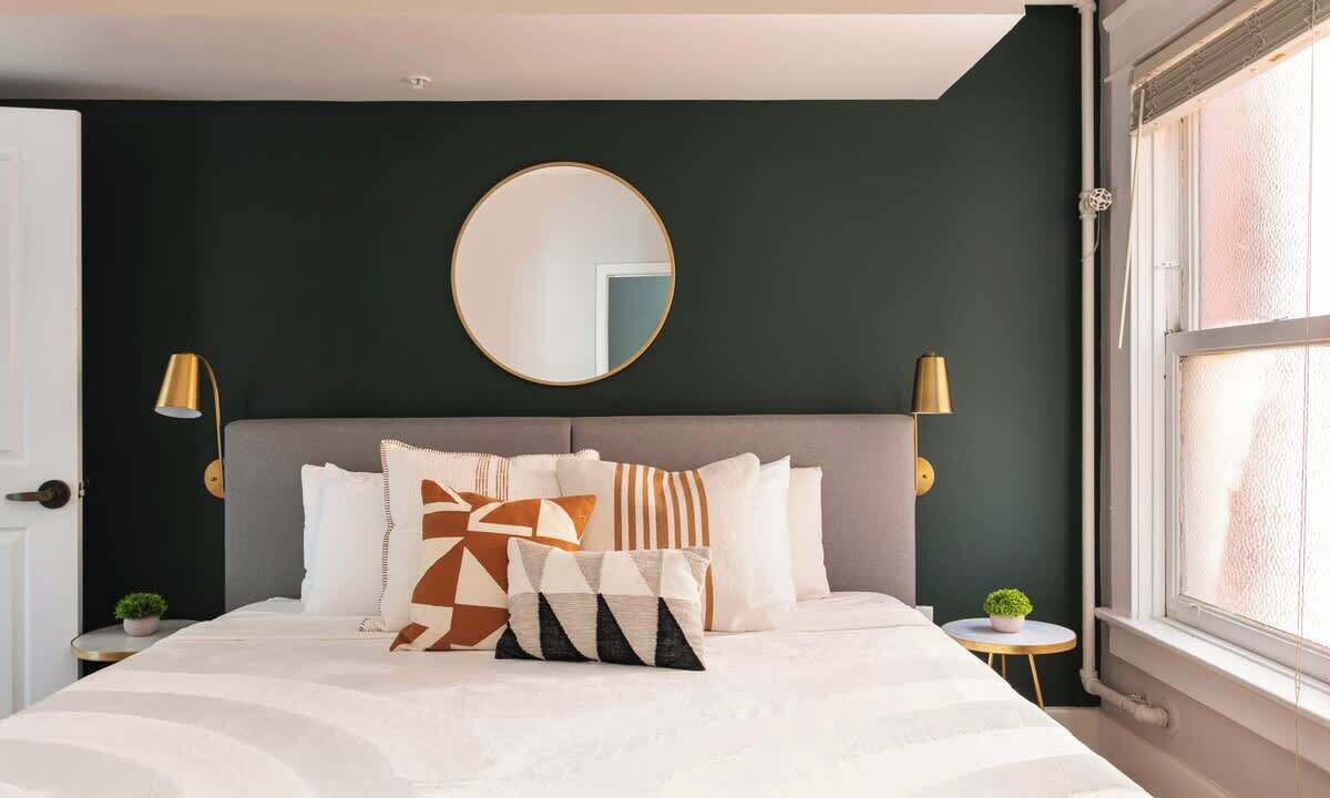 Photo of Bedroom in Gaslamp Quarter