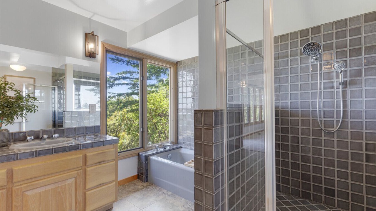 Photo of Bathroom in Redwood City