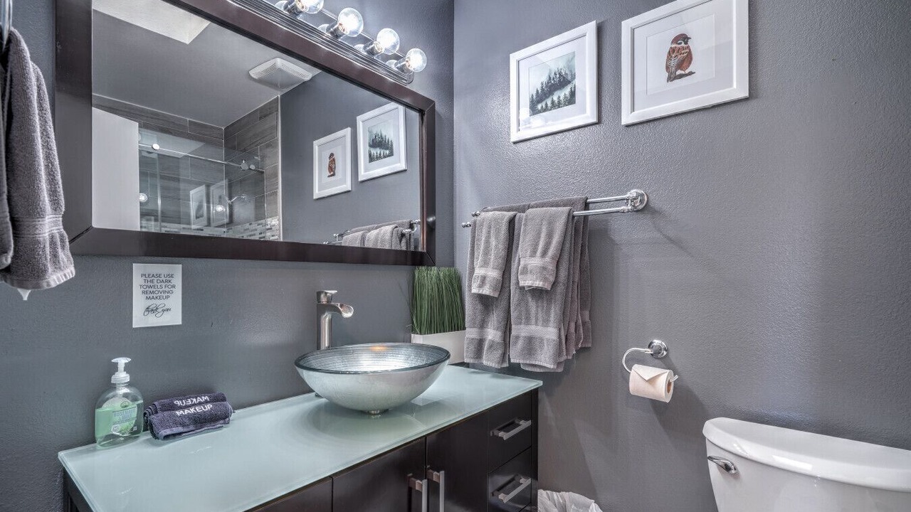Photo of Bathroom in Green Valley North