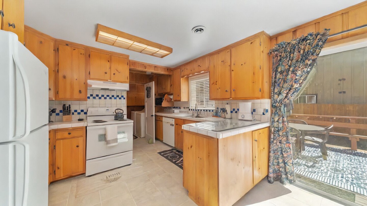 Photo of Kitchen in Al Tahoe