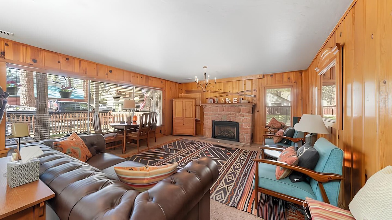 Photo of Livingroom in Al Tahoe
