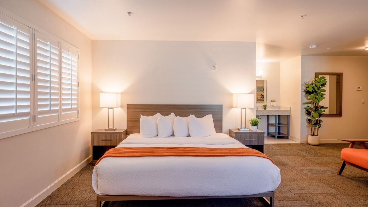 Photo of Bedroom in Moss Landing