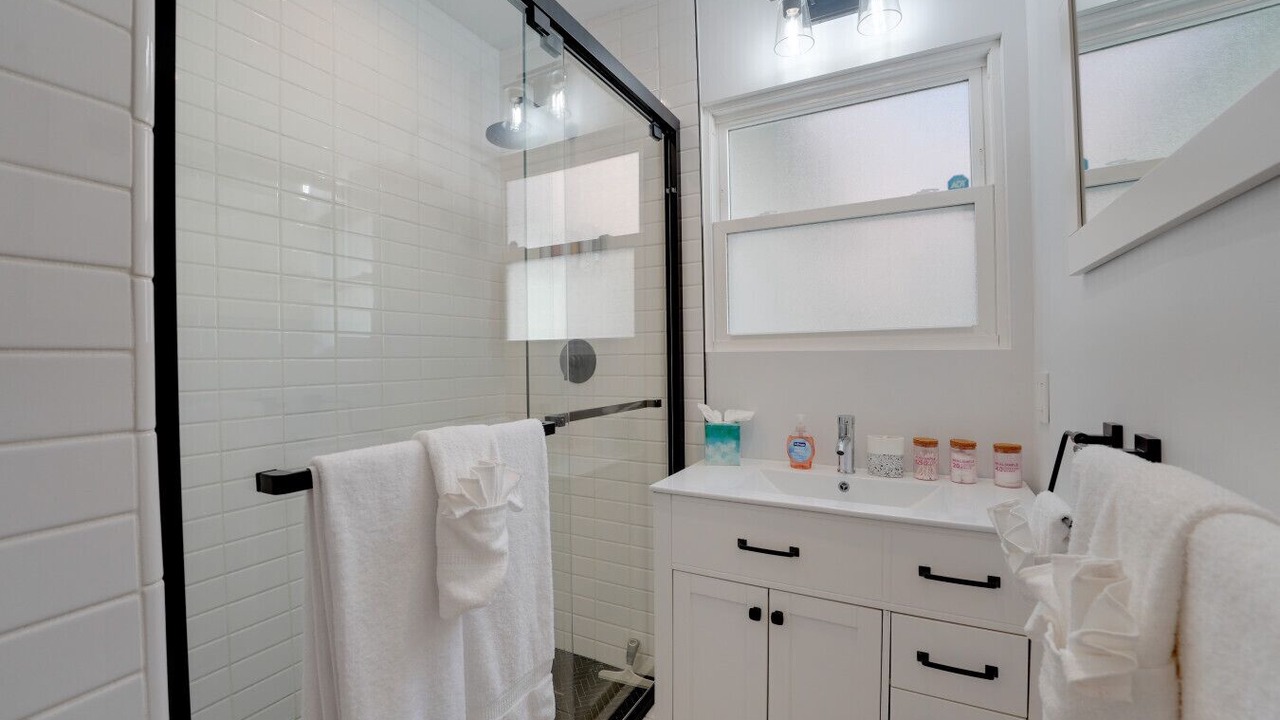 Photo of Bathroom in Roseville - Fleet Ridge