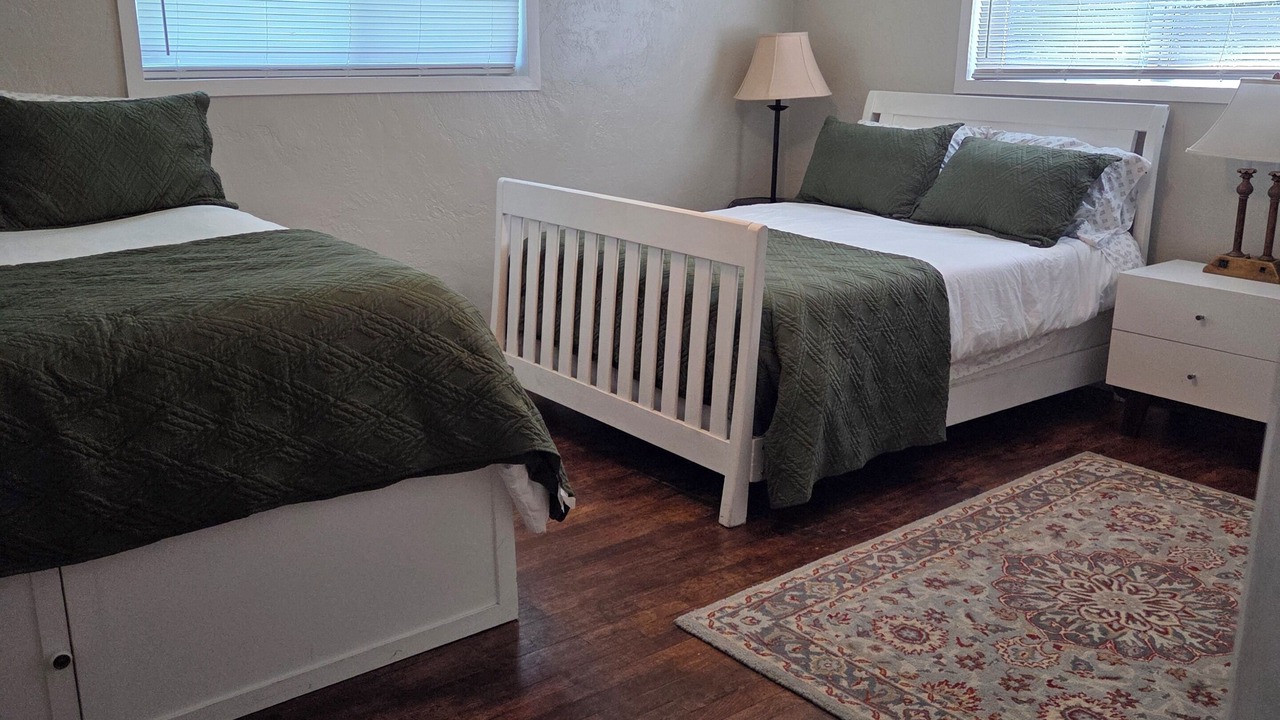 Photo of Bedroom in Enterprise