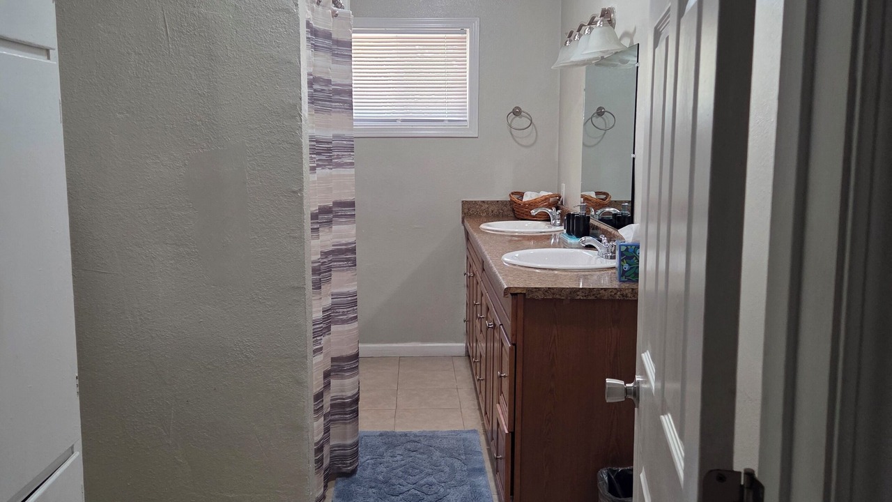 Photo of Bathroom in Enterprise