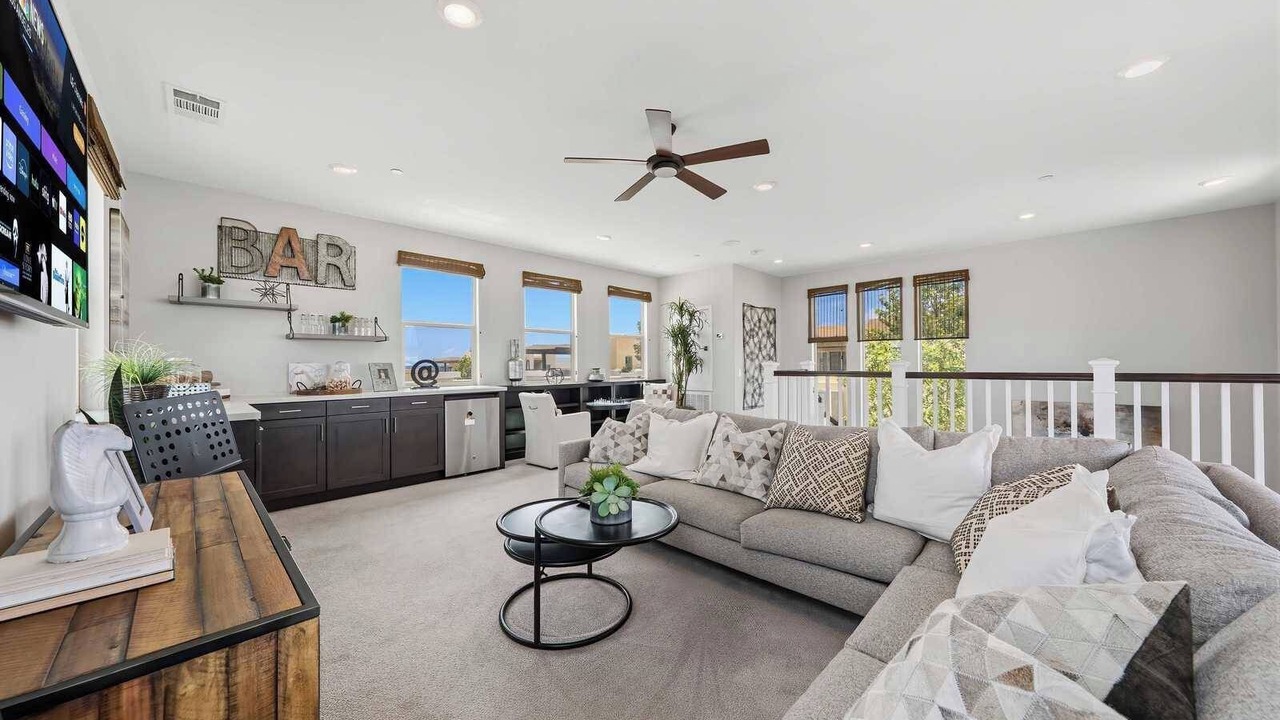 Photo of Livingroom in Irvine