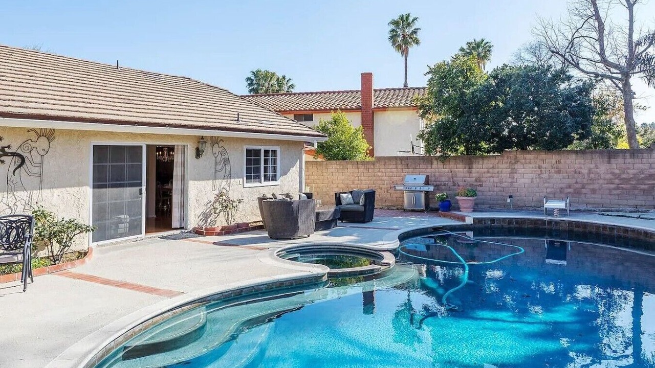 Photo of Outdoor in Porter Ranch