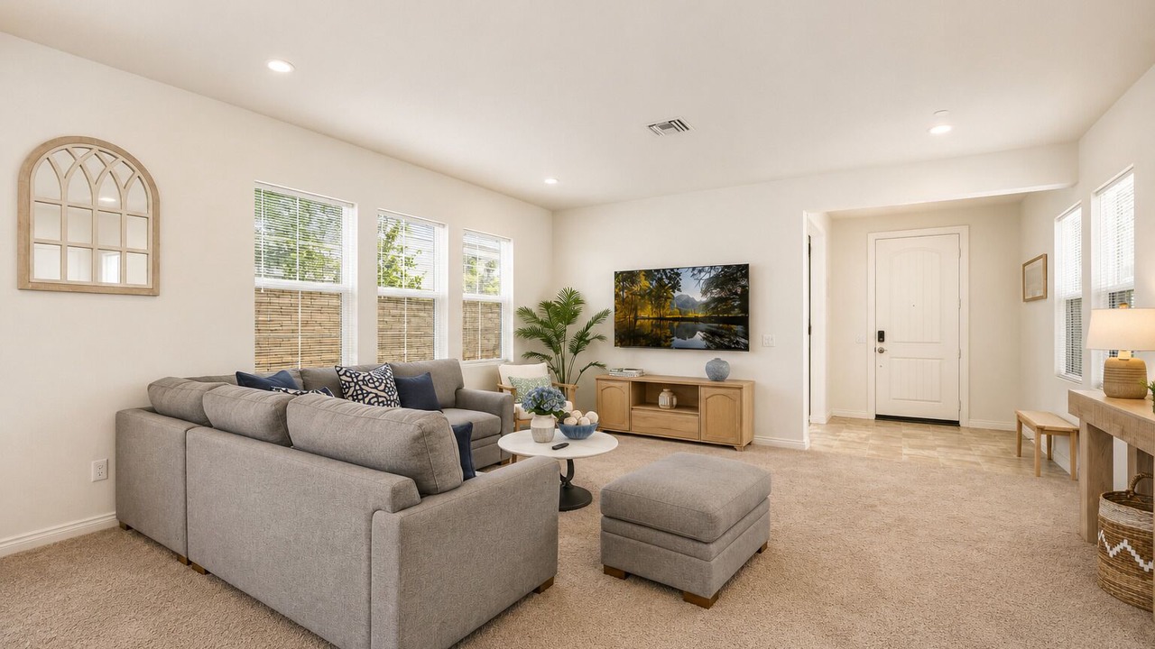 Photo of Livingroom in Ontario