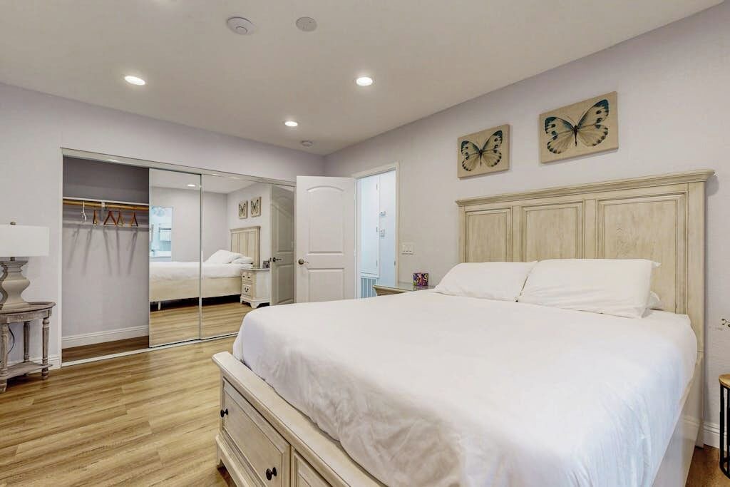 Photo of Bedroom in Santa Ana Heights