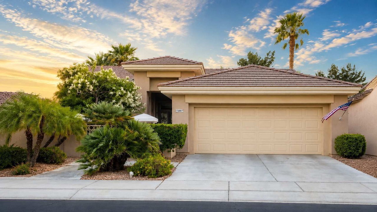 Photo of Outdoor in Desert Palms