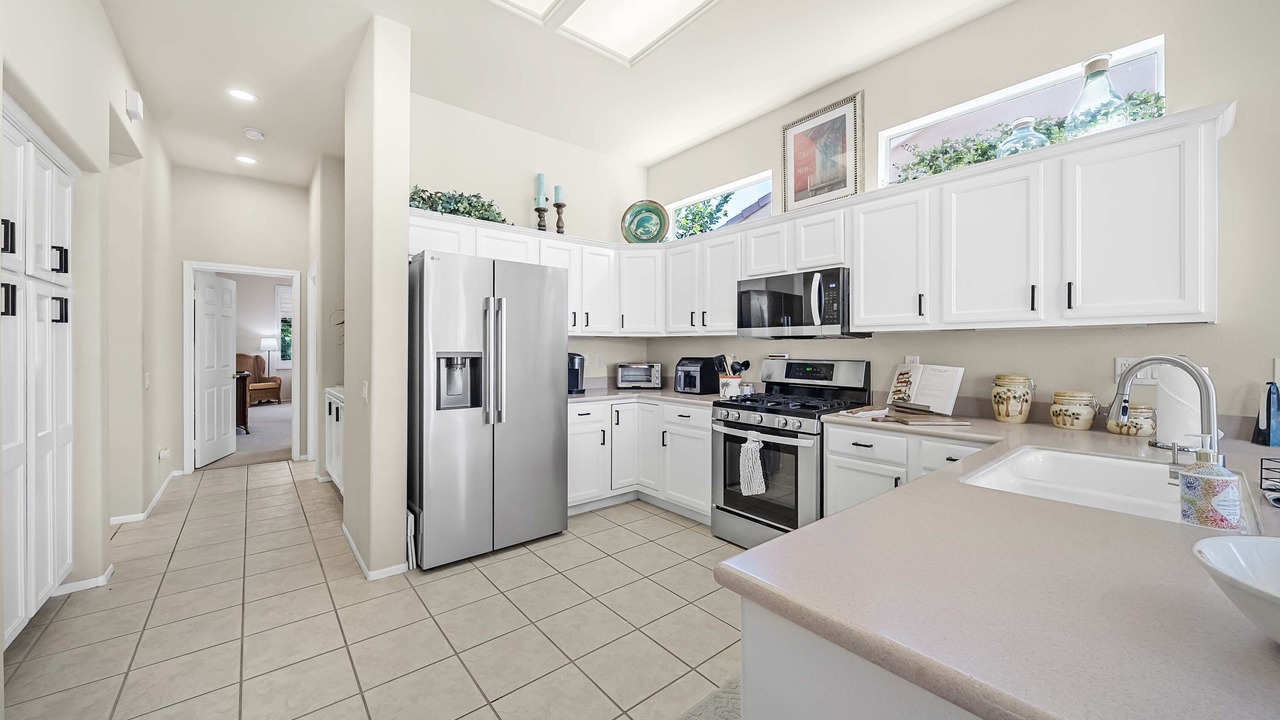Photo of Kitchen in Desert Palms