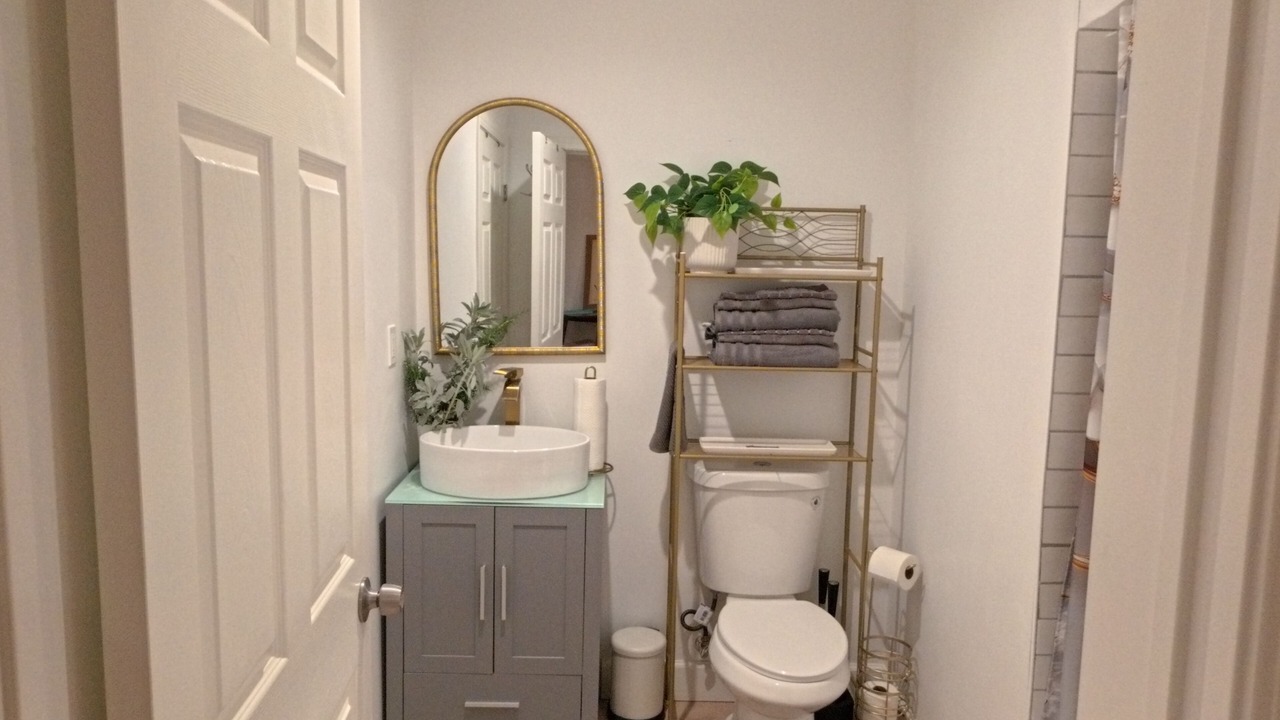 Photo of Bathroom in Park Mesa Heights