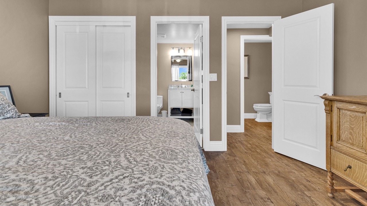 Photo of Bathroom in Oak Shores