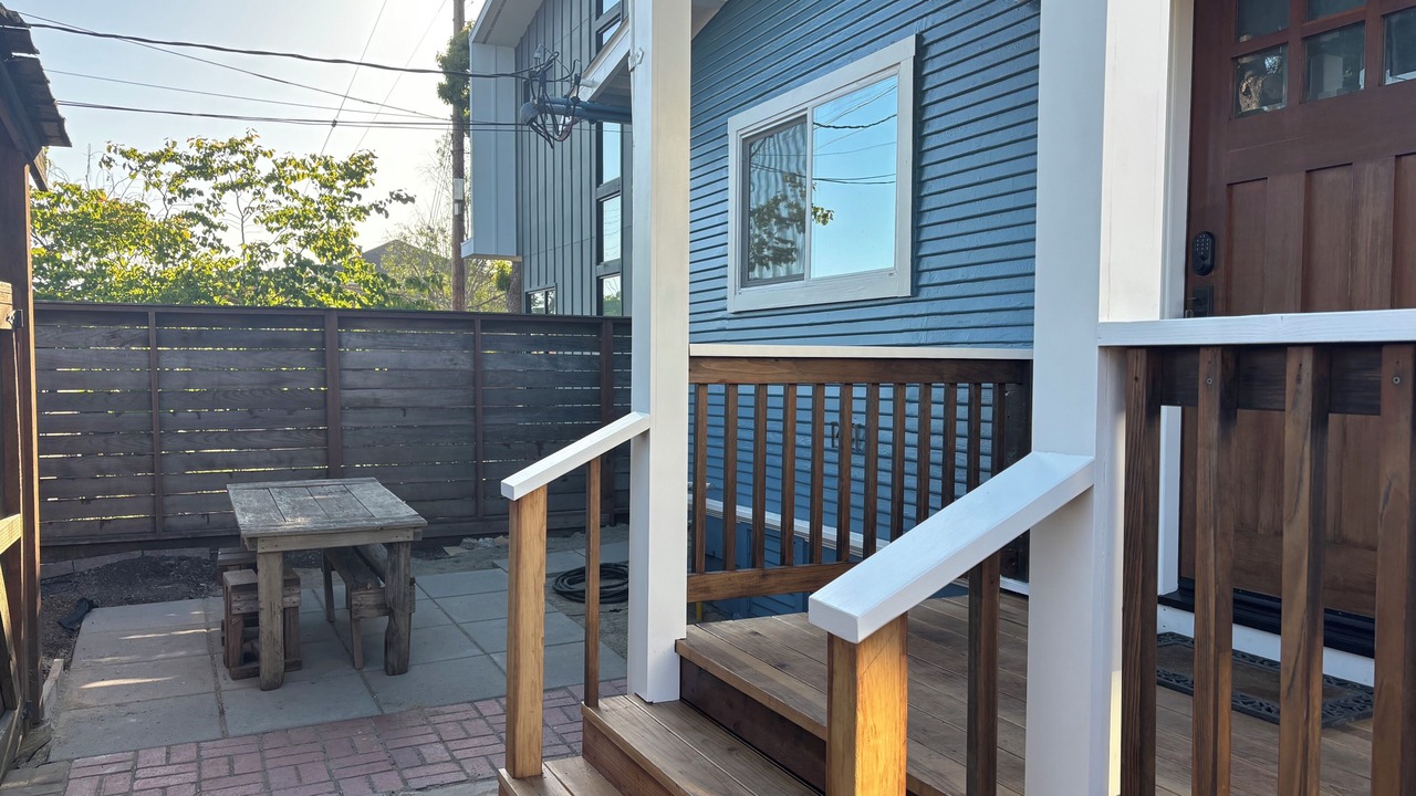 Photo of Outdoor in Poets Corner