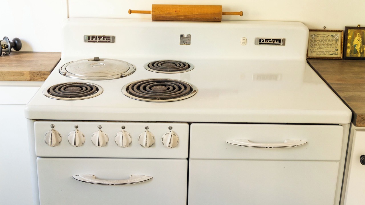 Photo of Kitchen in Forest Falls