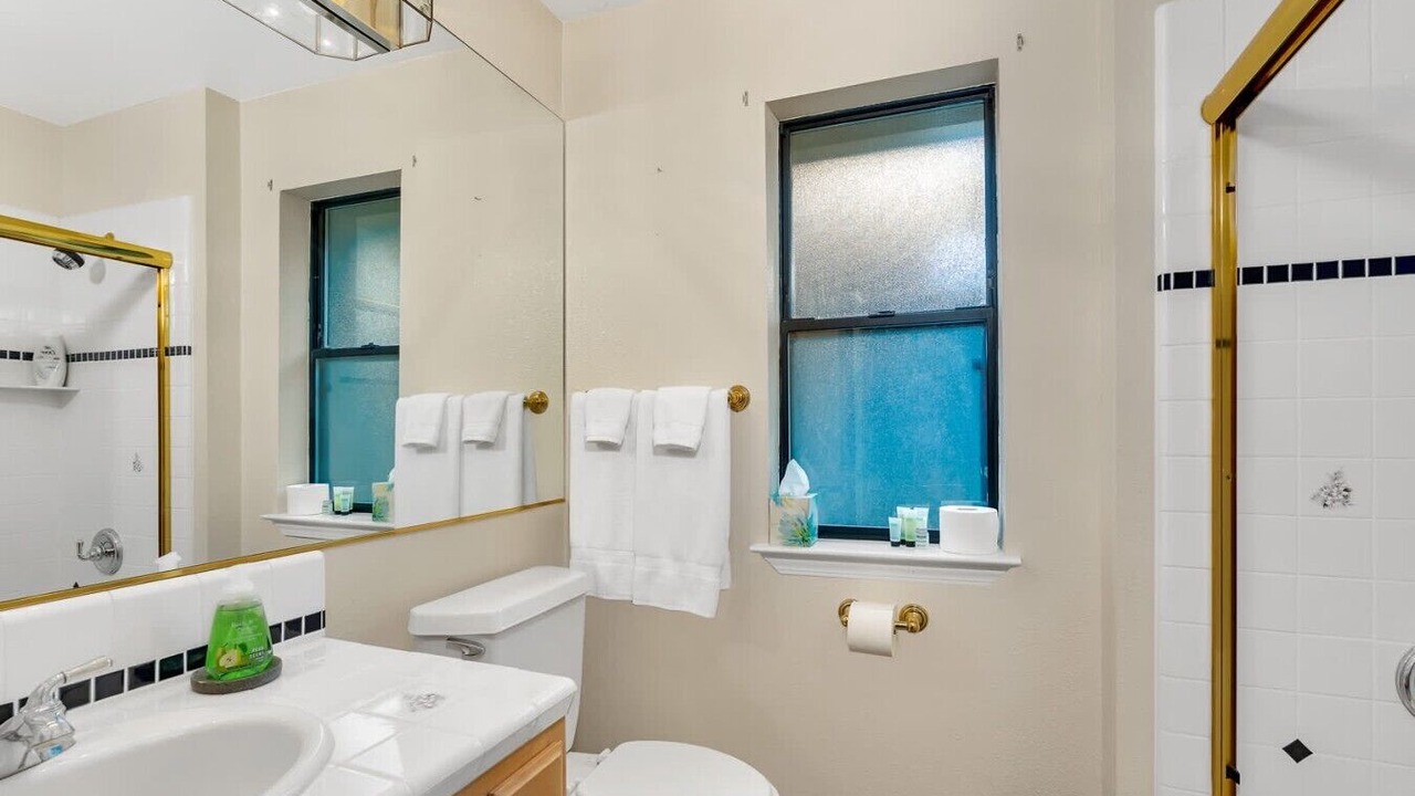 Photo of Bathroom in Fish Camp