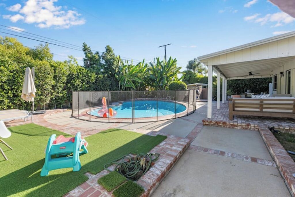 Photo of Outdoor in Sherman Oaks