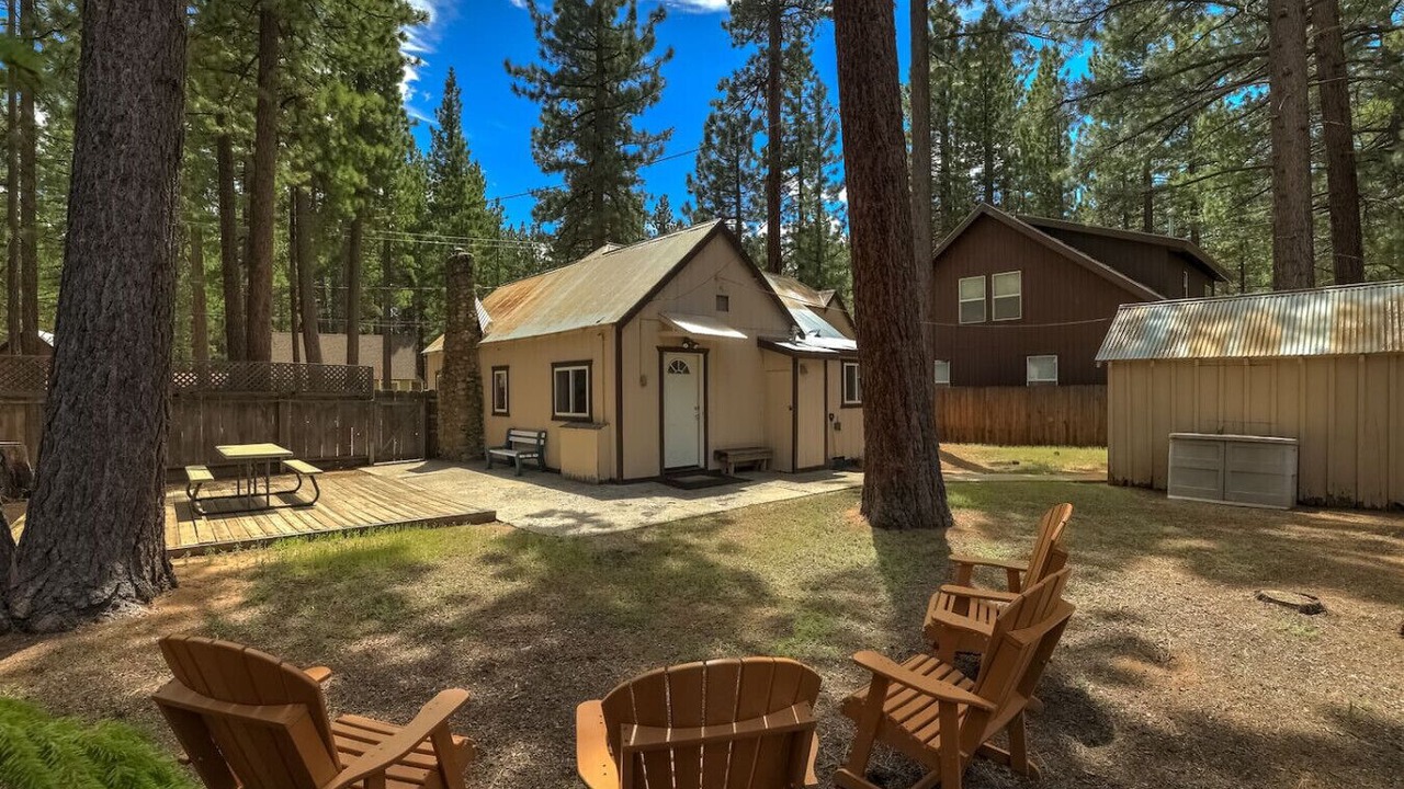 Photo of Outdoor in Bijou Pines