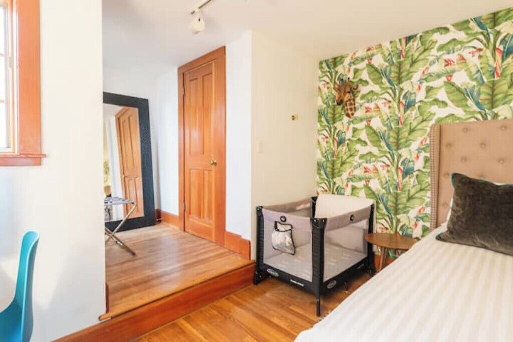 Photo of Bedroom in Dolores Heights