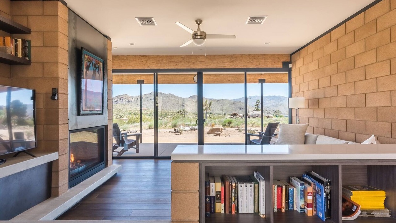 Photo of Livingroom in Joshua Tree