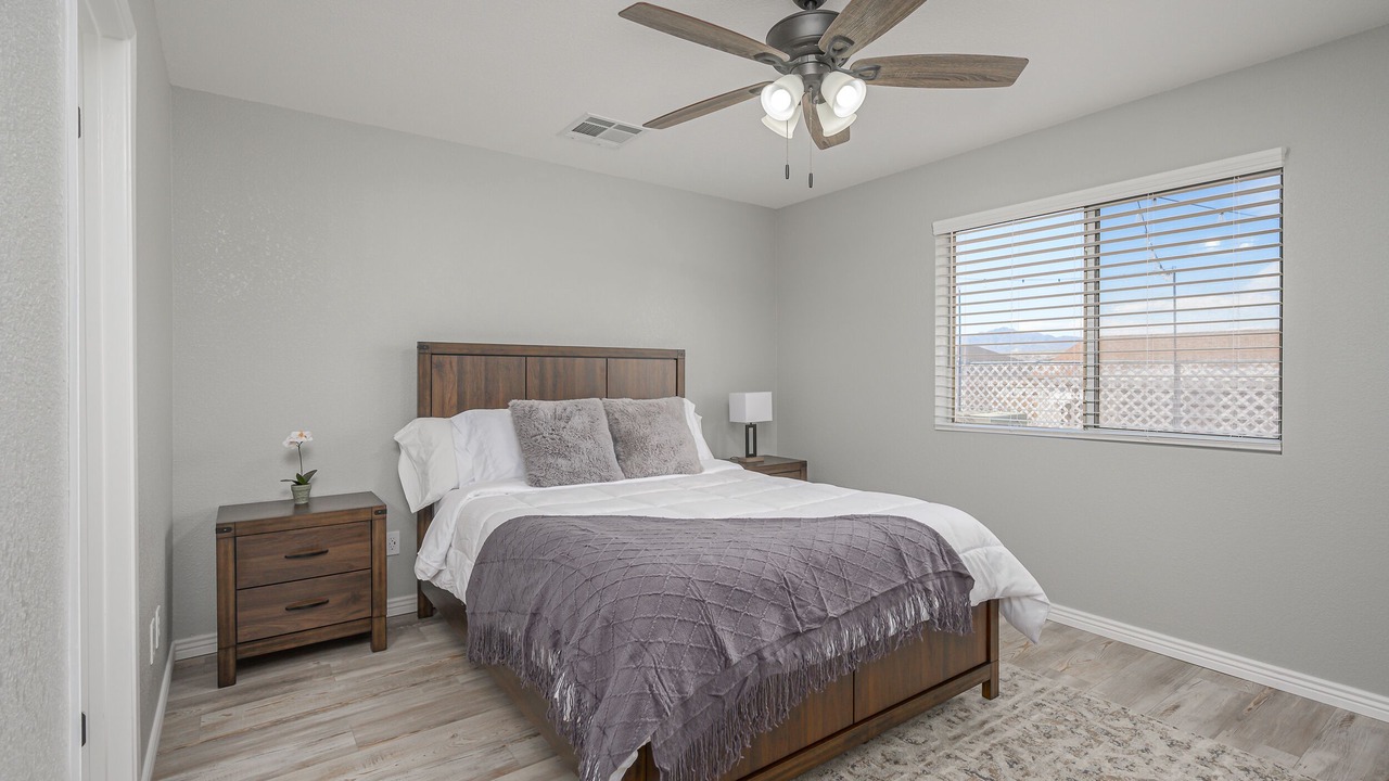 Photo of Bedroom in Holiday Shores