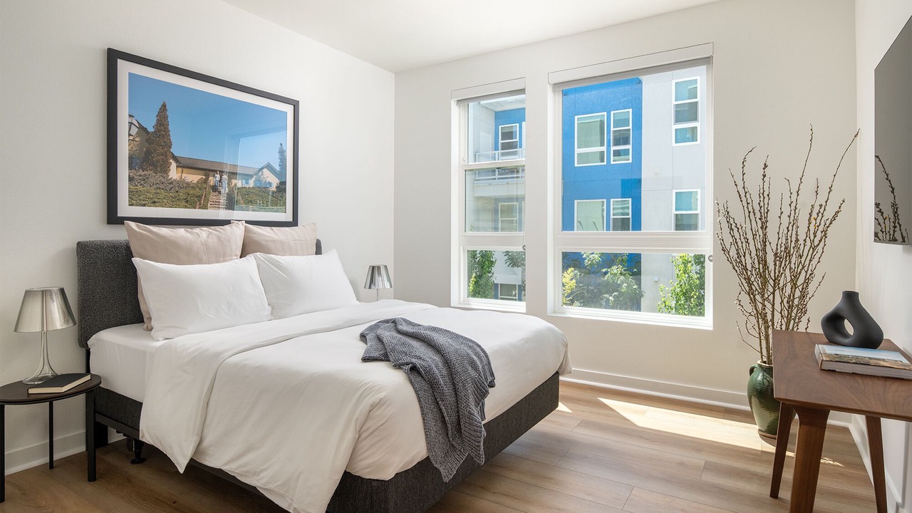 Photo of Bedroom in Enterprise