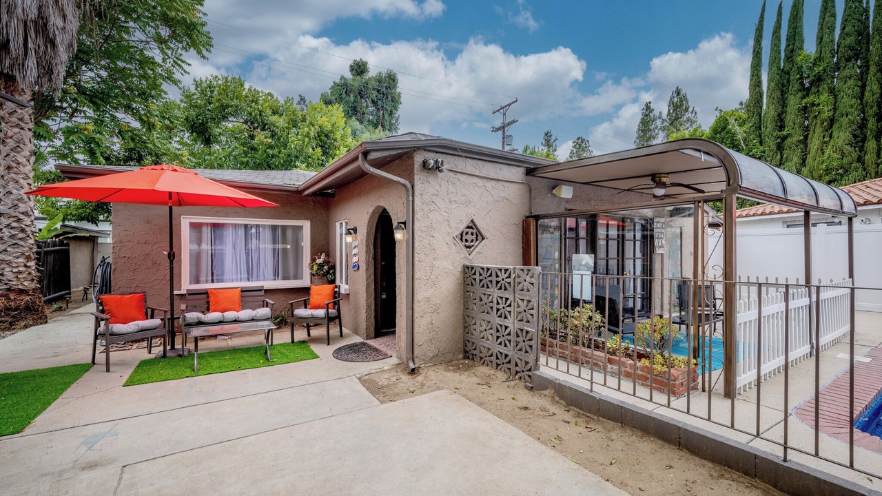Photo of Patio Balcony in Sherman Oaks