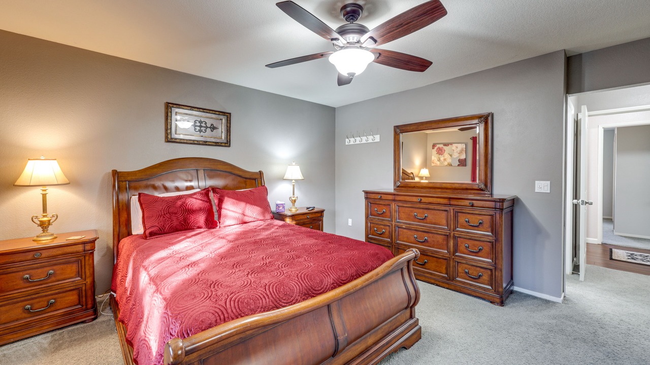 Photo of Bedroom in Templeton