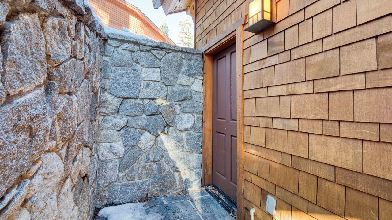 Photo of Outdoor in Alpine Meadows