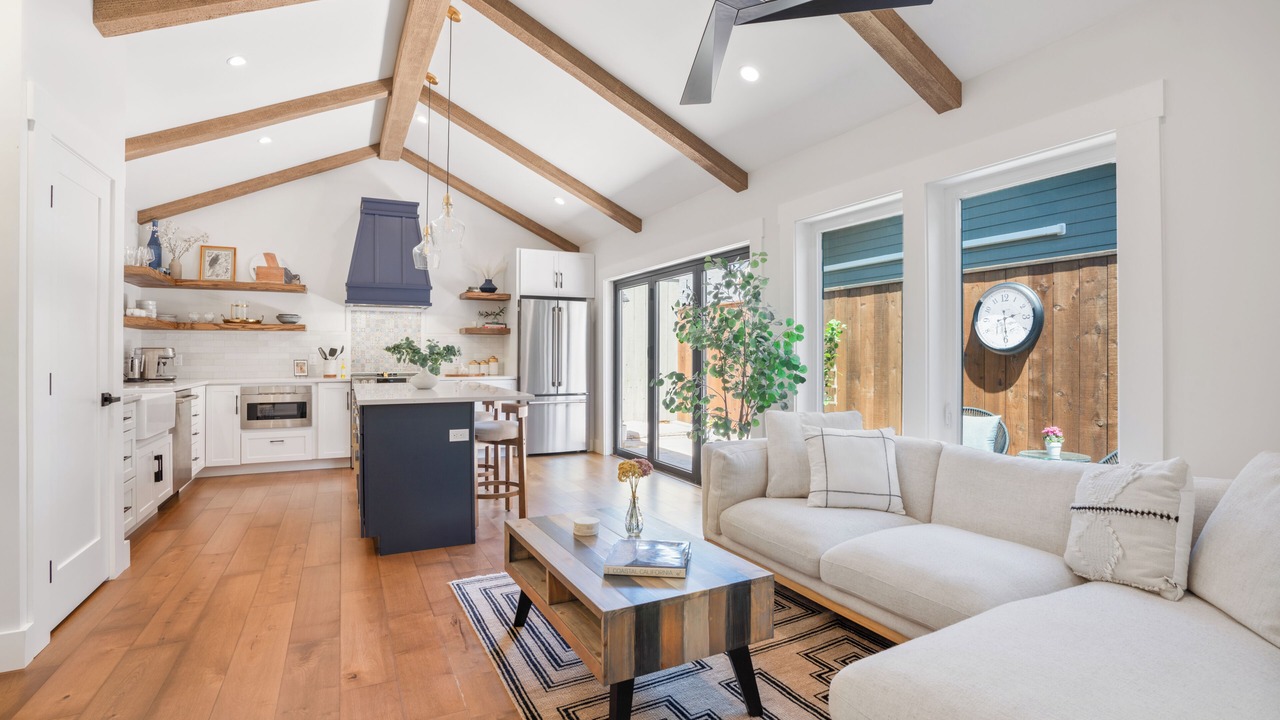Photo of Livingroom in Laguna