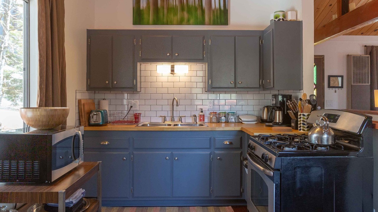 Photo of Kitchen in Arrowbear Lake